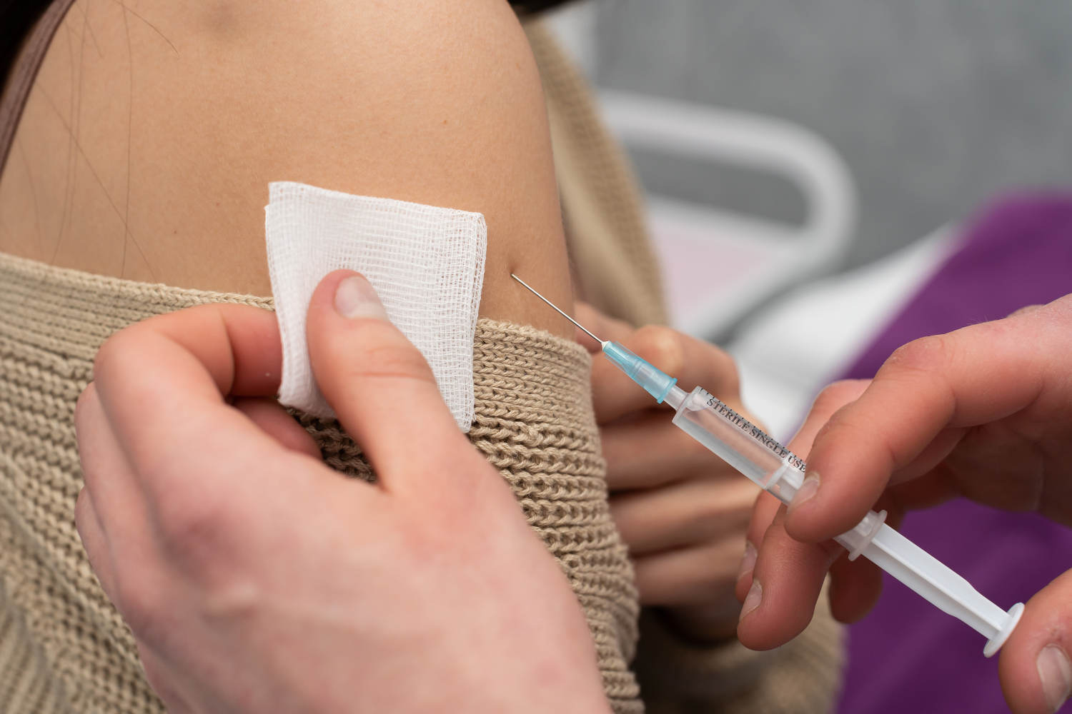 Toksyna Botulinowa: Nie Tylko na Zmarszczki. Nowoczesne Leczenie Bólu Przewlekłego